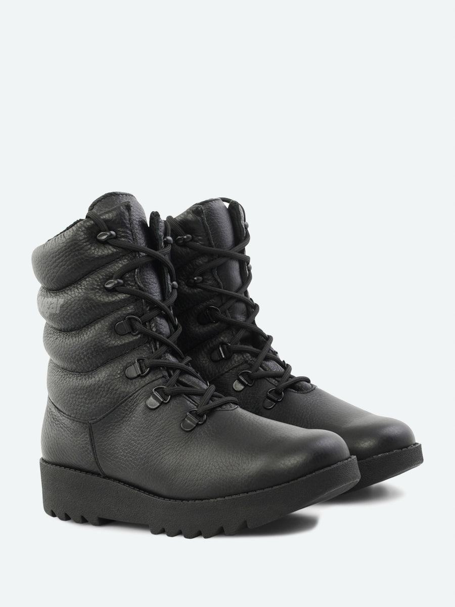 Cougar Pillow Boot in Blackout – gravitypope