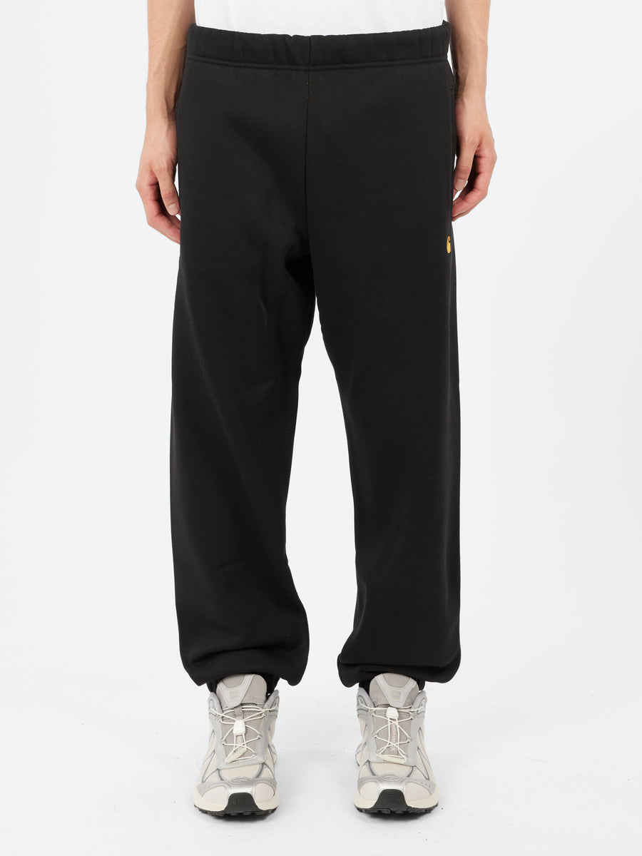 Carhartt WIP - Chase Sweatpants in Black/Gold – gravitypope