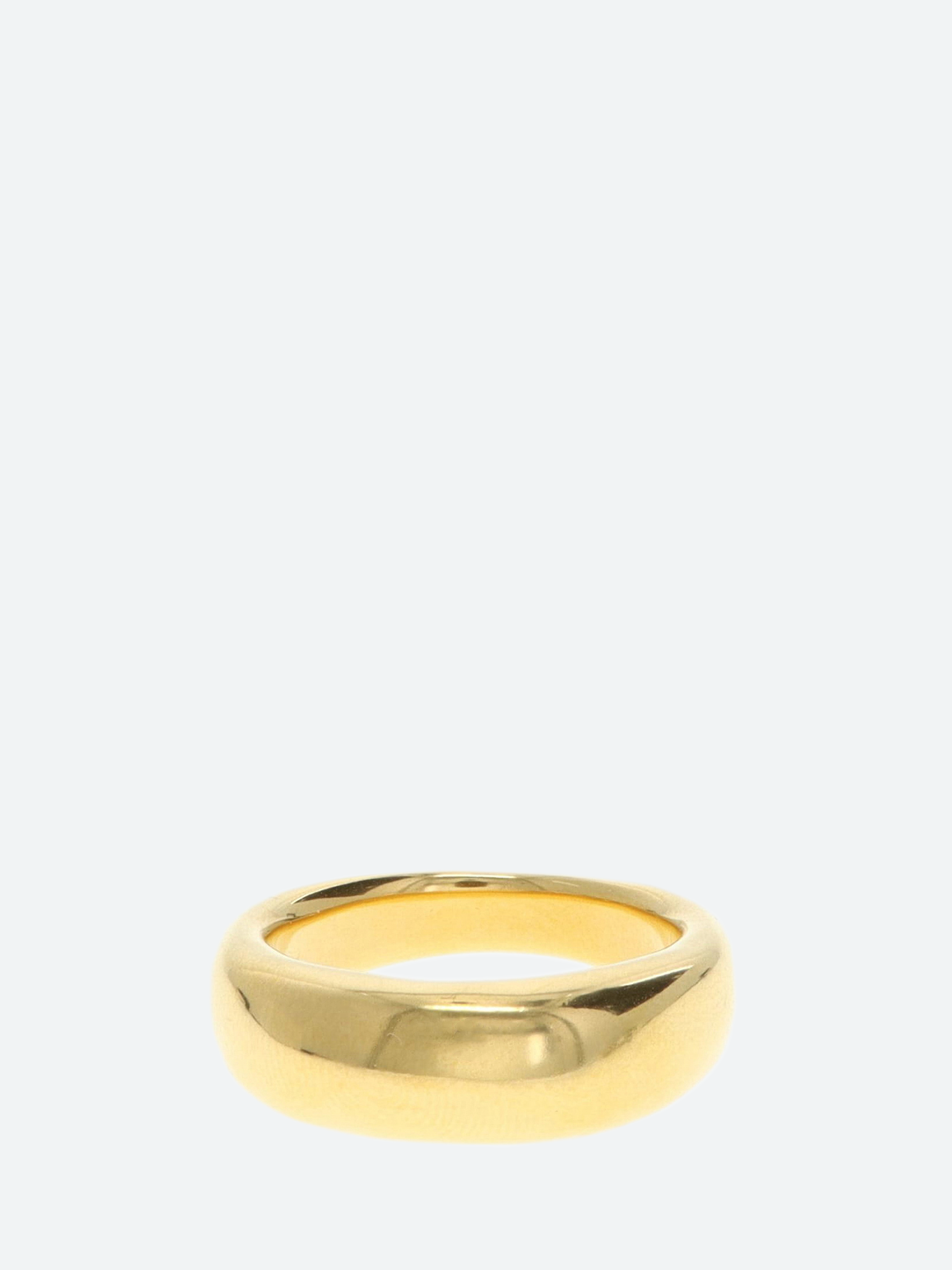 Oval Ring