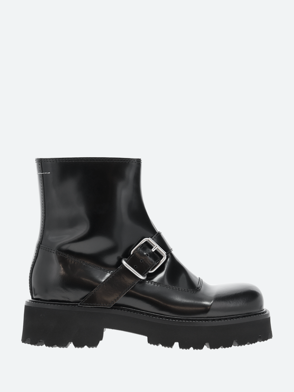 ANKLE BOOT