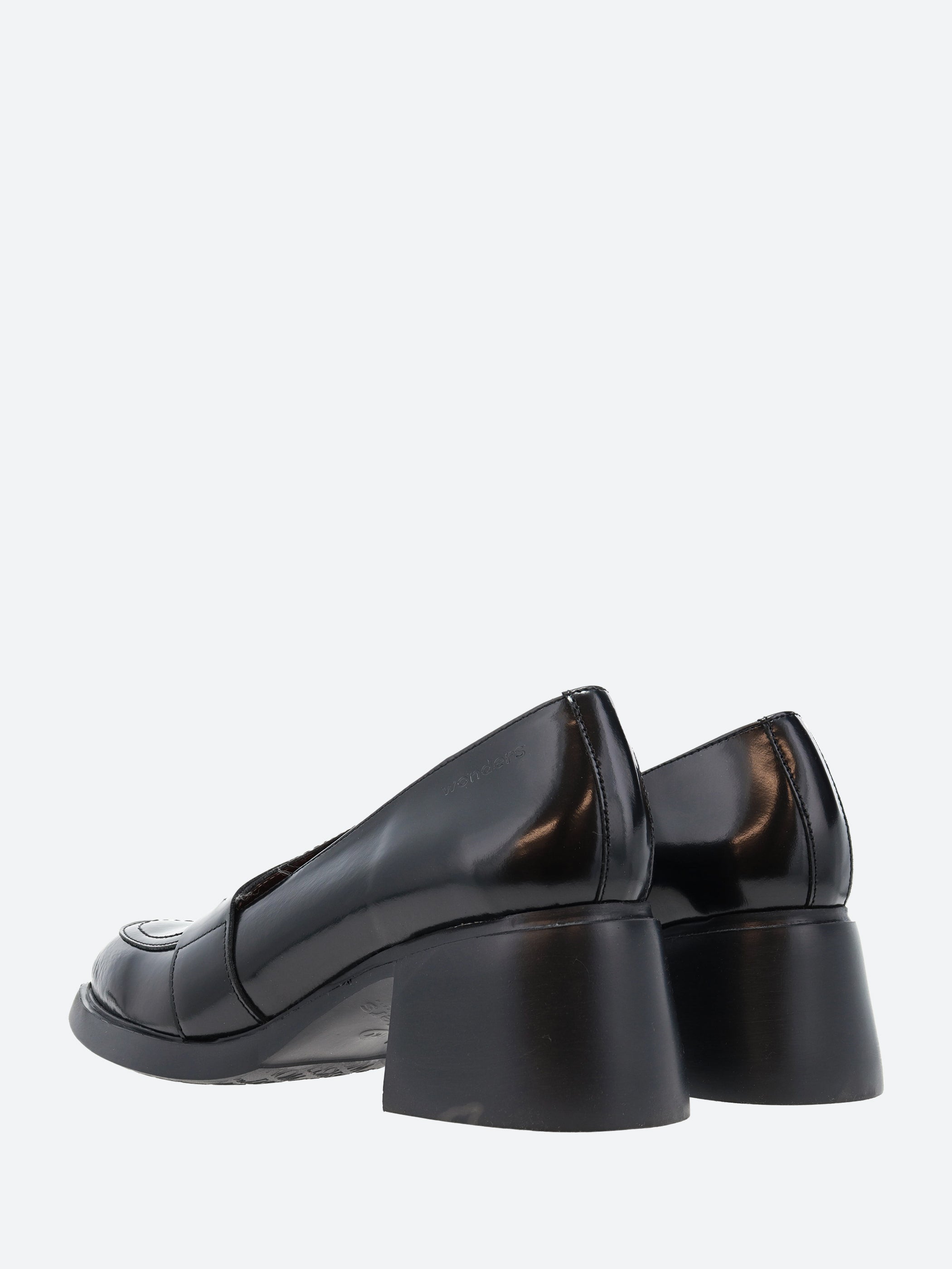 Heel Loafer