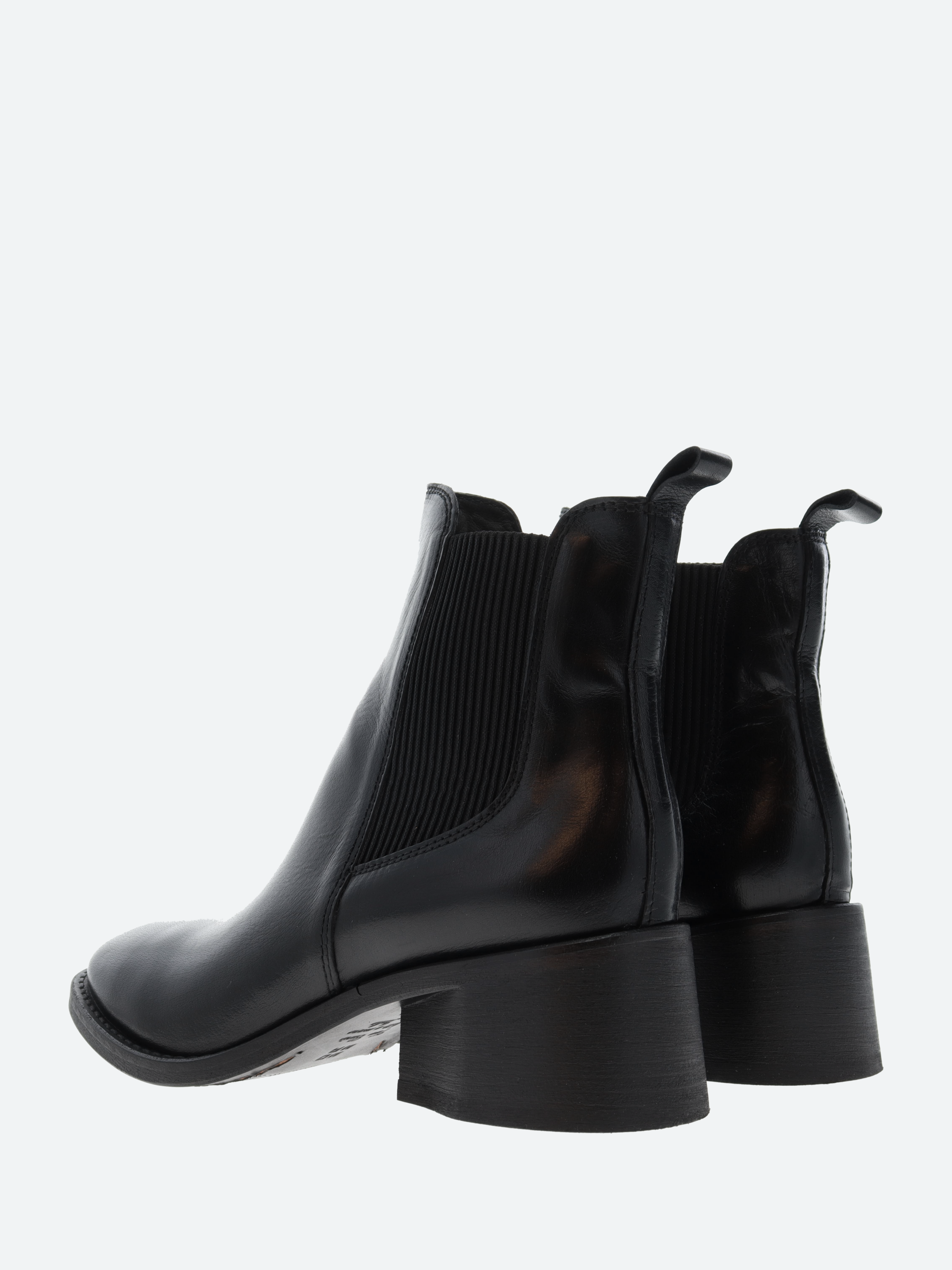 Agnes 76302