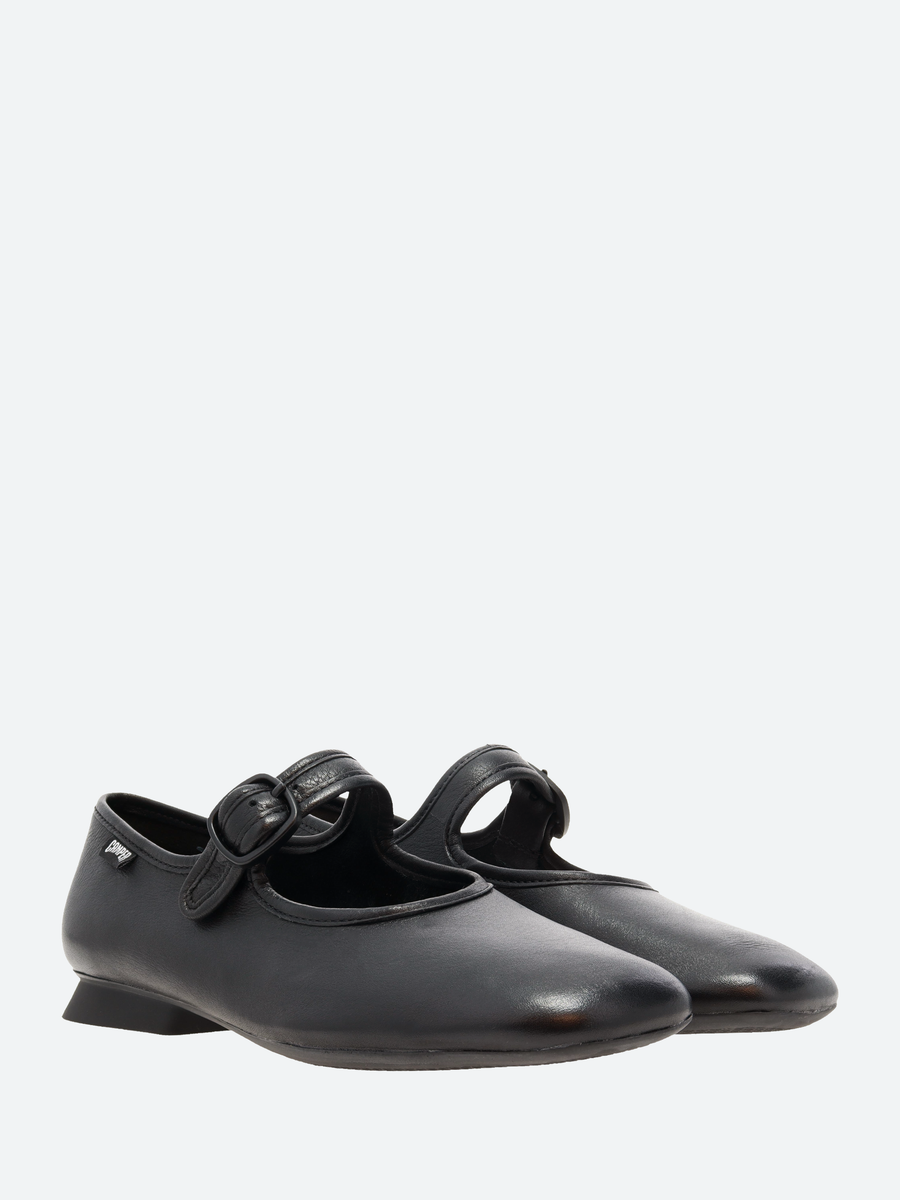 Camper - Casi Myra in Black – gravitypope