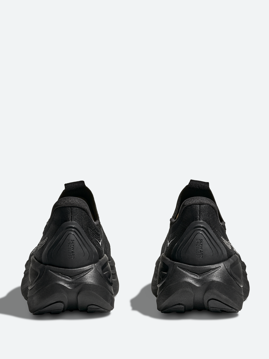 HOKA - Men's Skyward Laceless in Black and Black – gravitypope