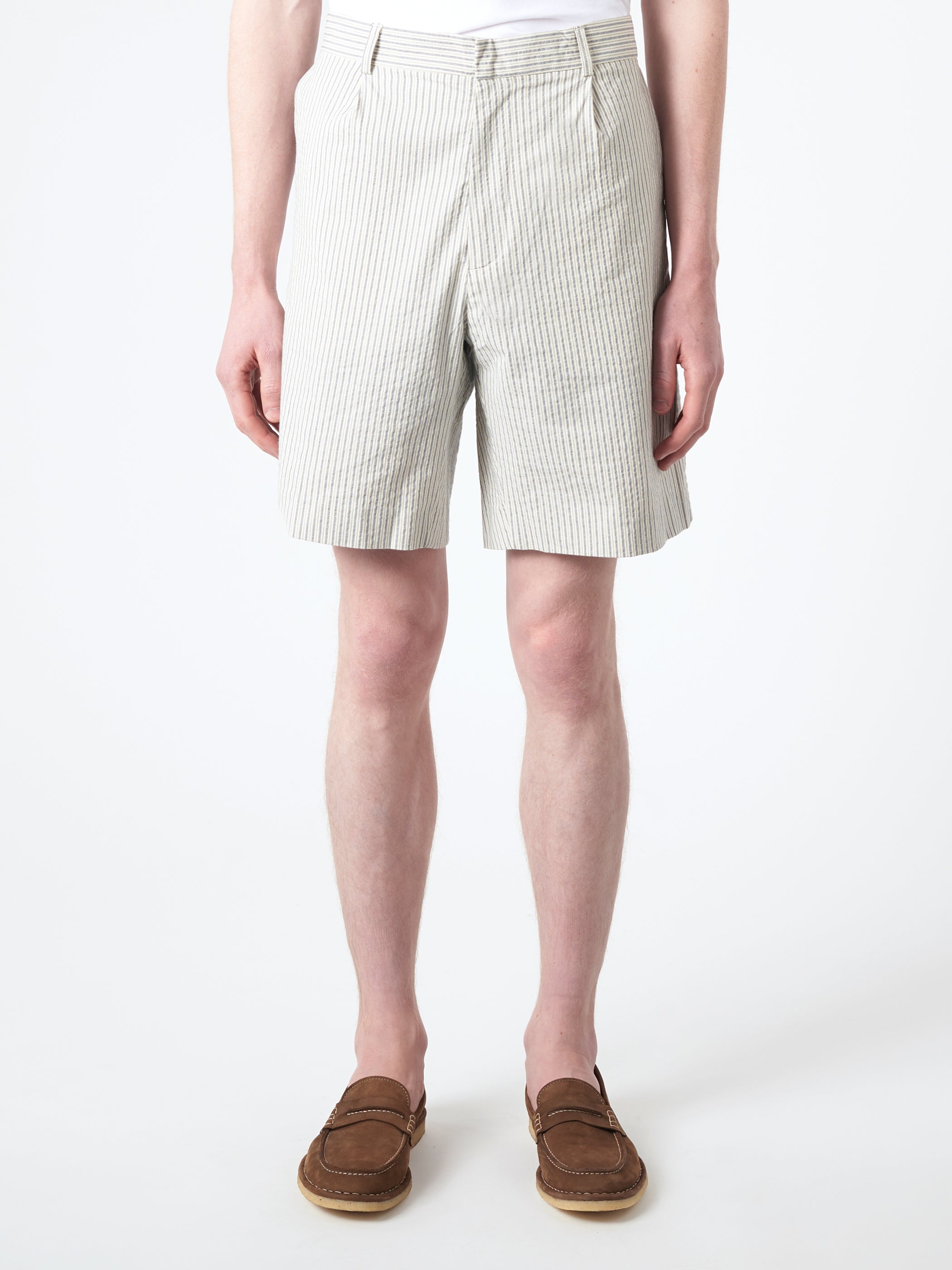 Linton Pleat Short