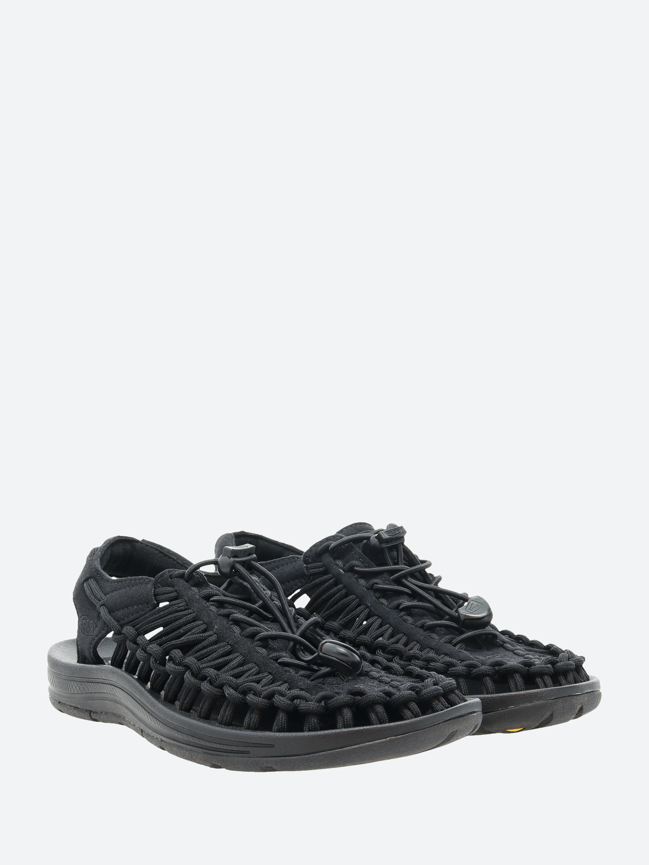 W Uneek Canvas
