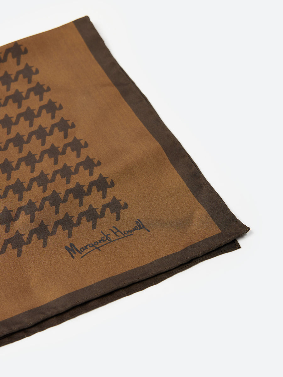 Margaret Howell｜ (GLENCHECK SCARF - OLIVE / ASSAM (UNAC Margaret Howell - Glencheck Scarf in Olive and Assam