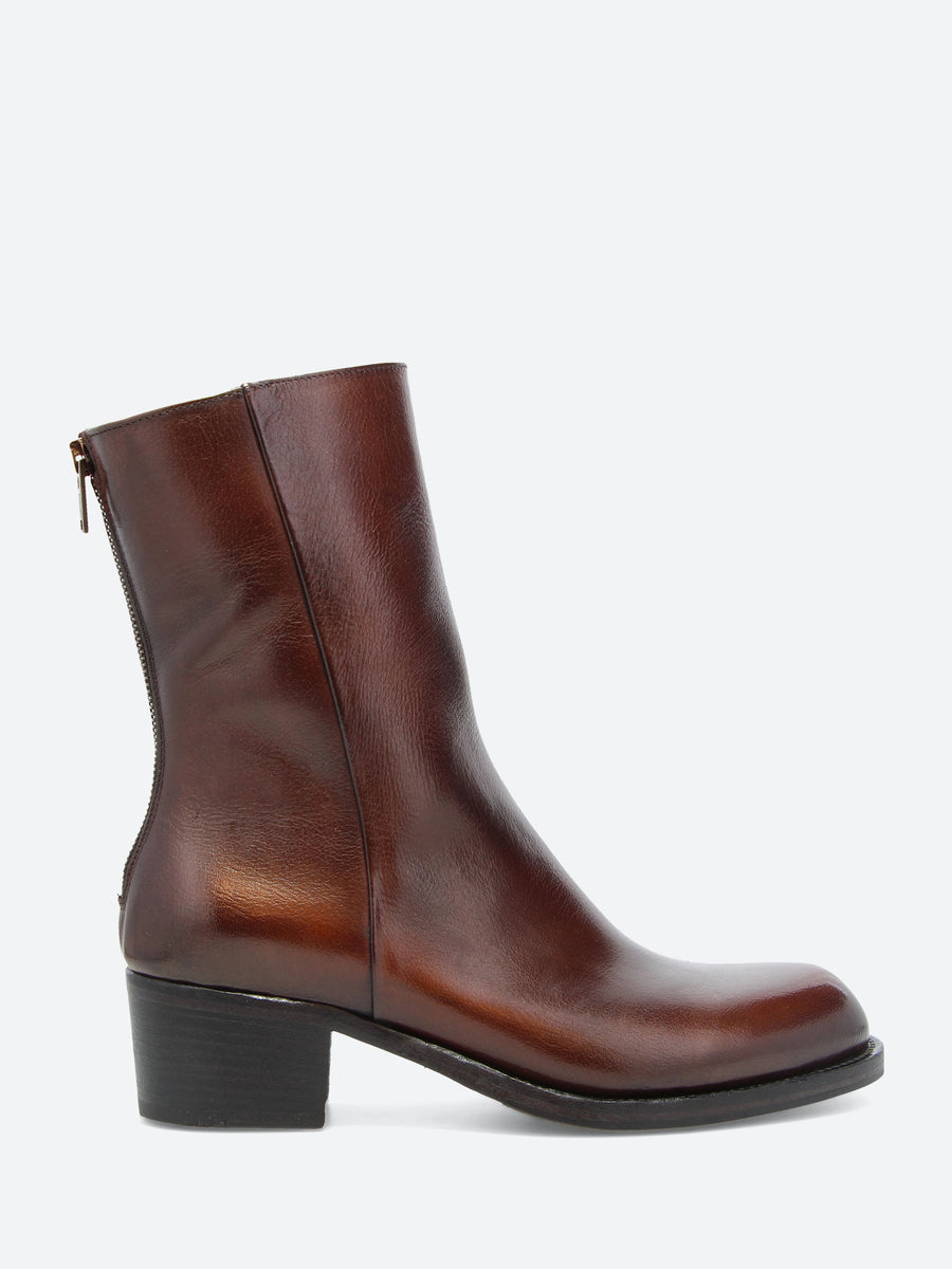 Pantanetti Terea in Kinder Jewel Gois – gravitypope