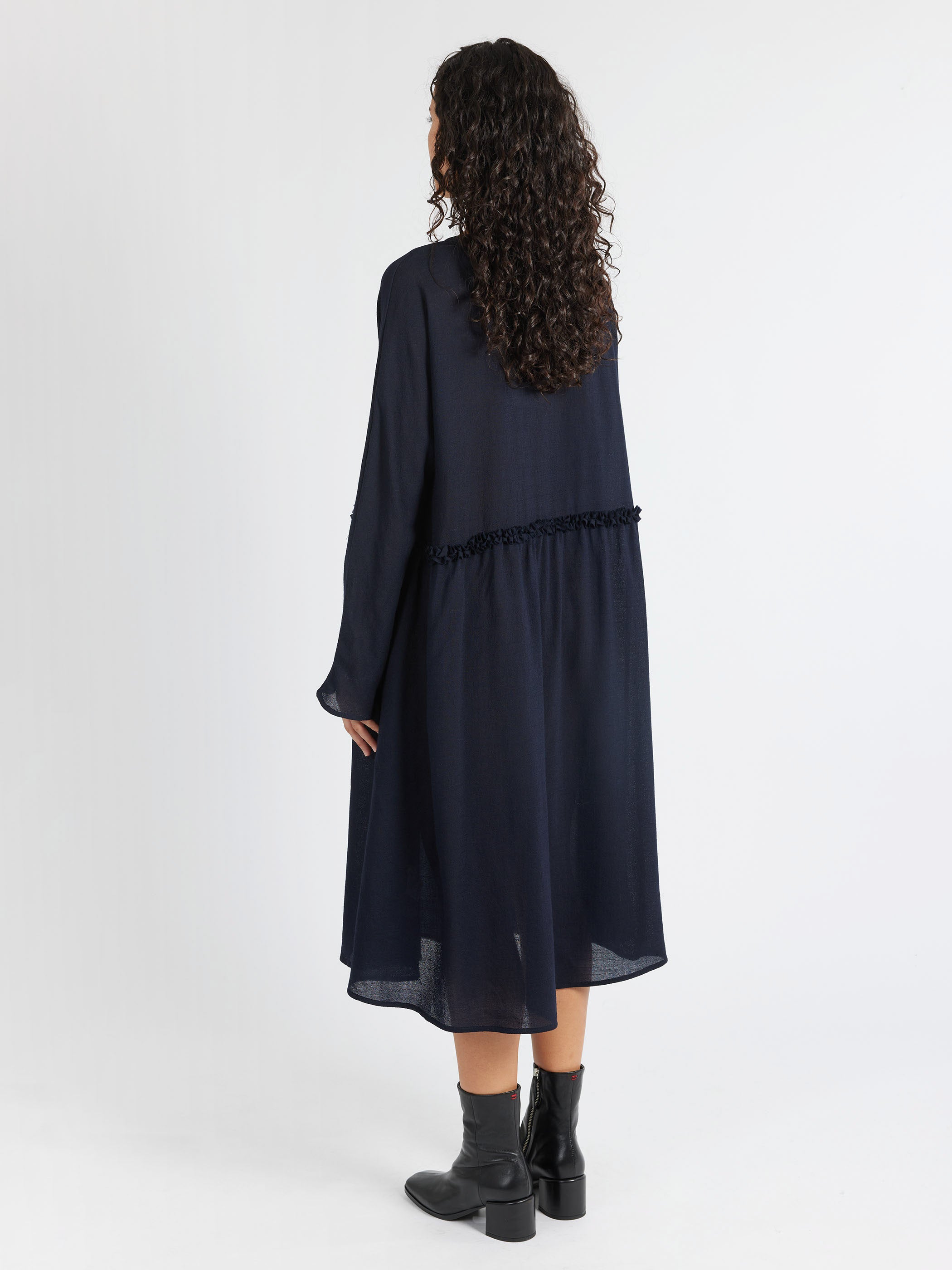 P1906 Dress