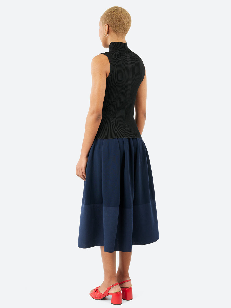 CFCL - Portrait Sleeveless Top in Black – gravitypope
