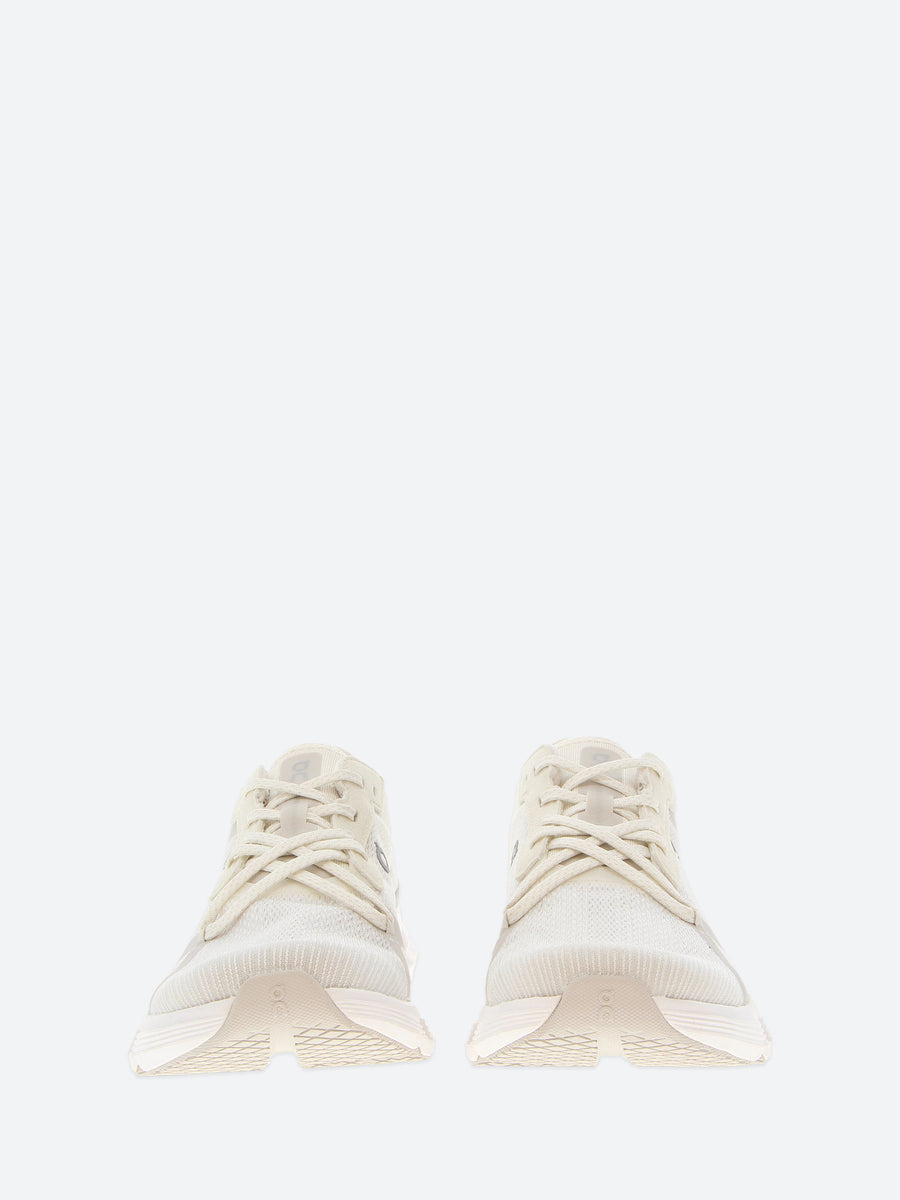 On - Women's Cloud X 4 AD in White and White – gravitypope