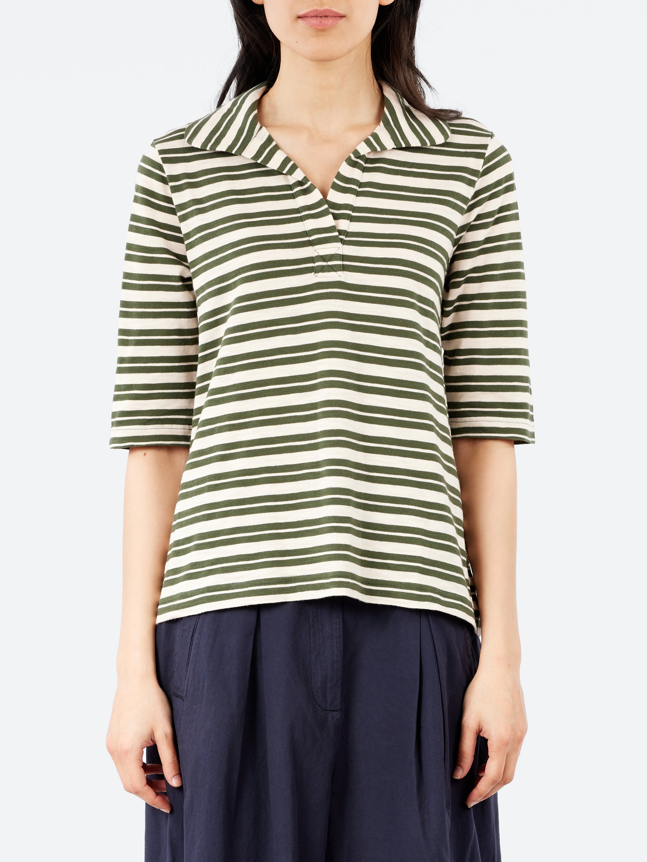 Round Collar Tee