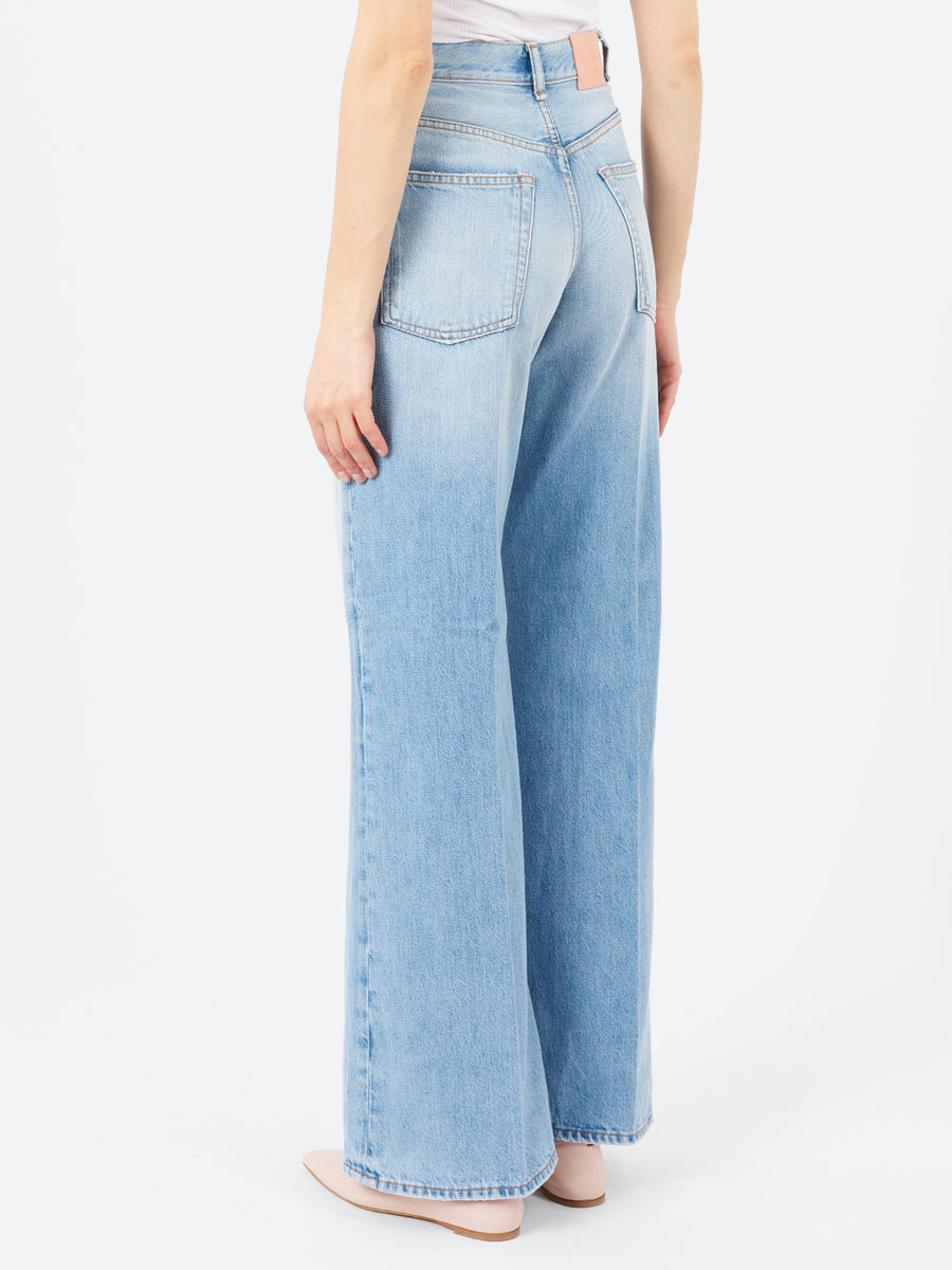 Acne Studios｜JEANS (2022F RELAXED FIT JEANS (A00385 228 Acne Studios - 2022F Relaxed Fit Jeans in Light Blue