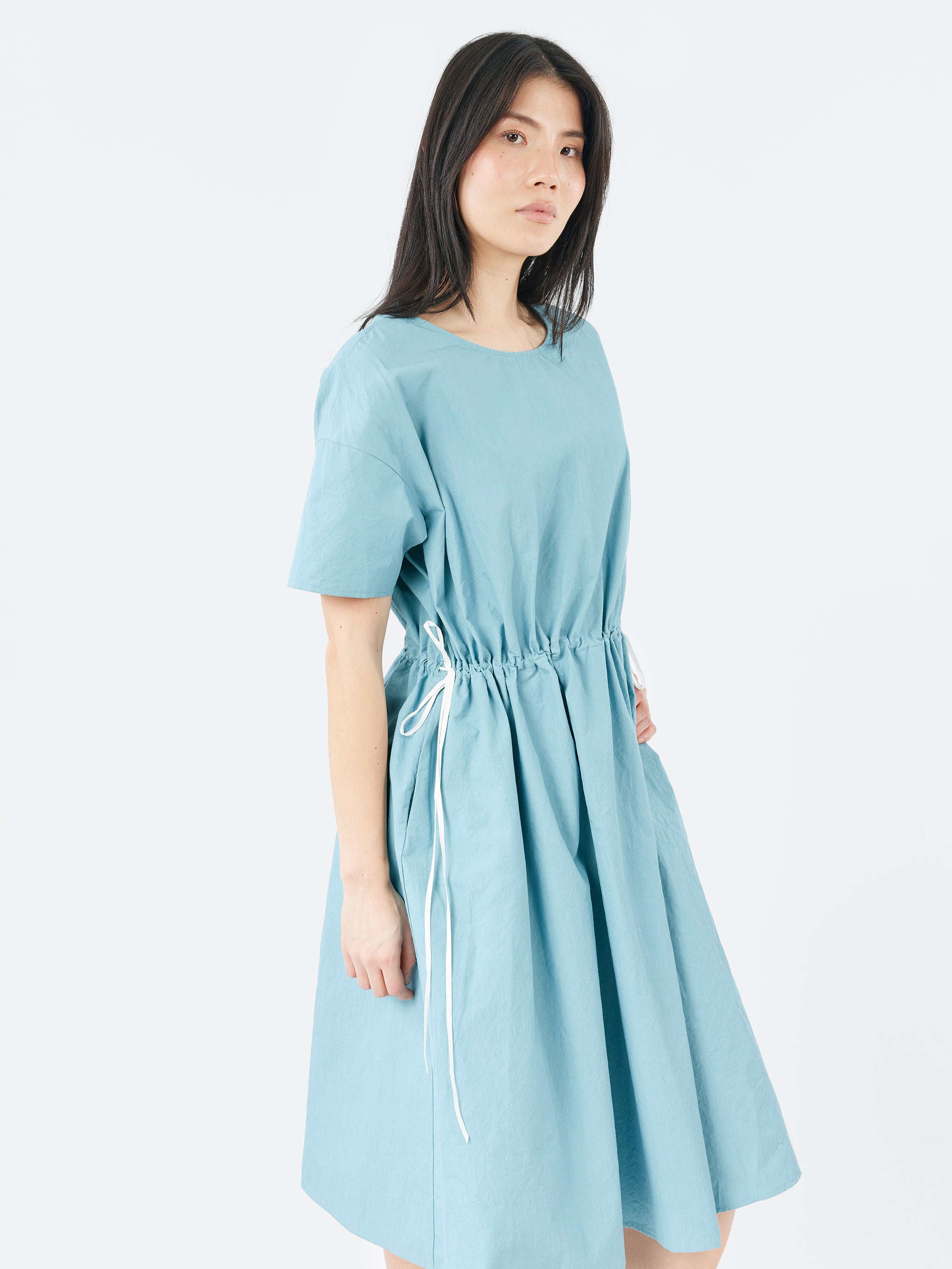 P1935 Dress