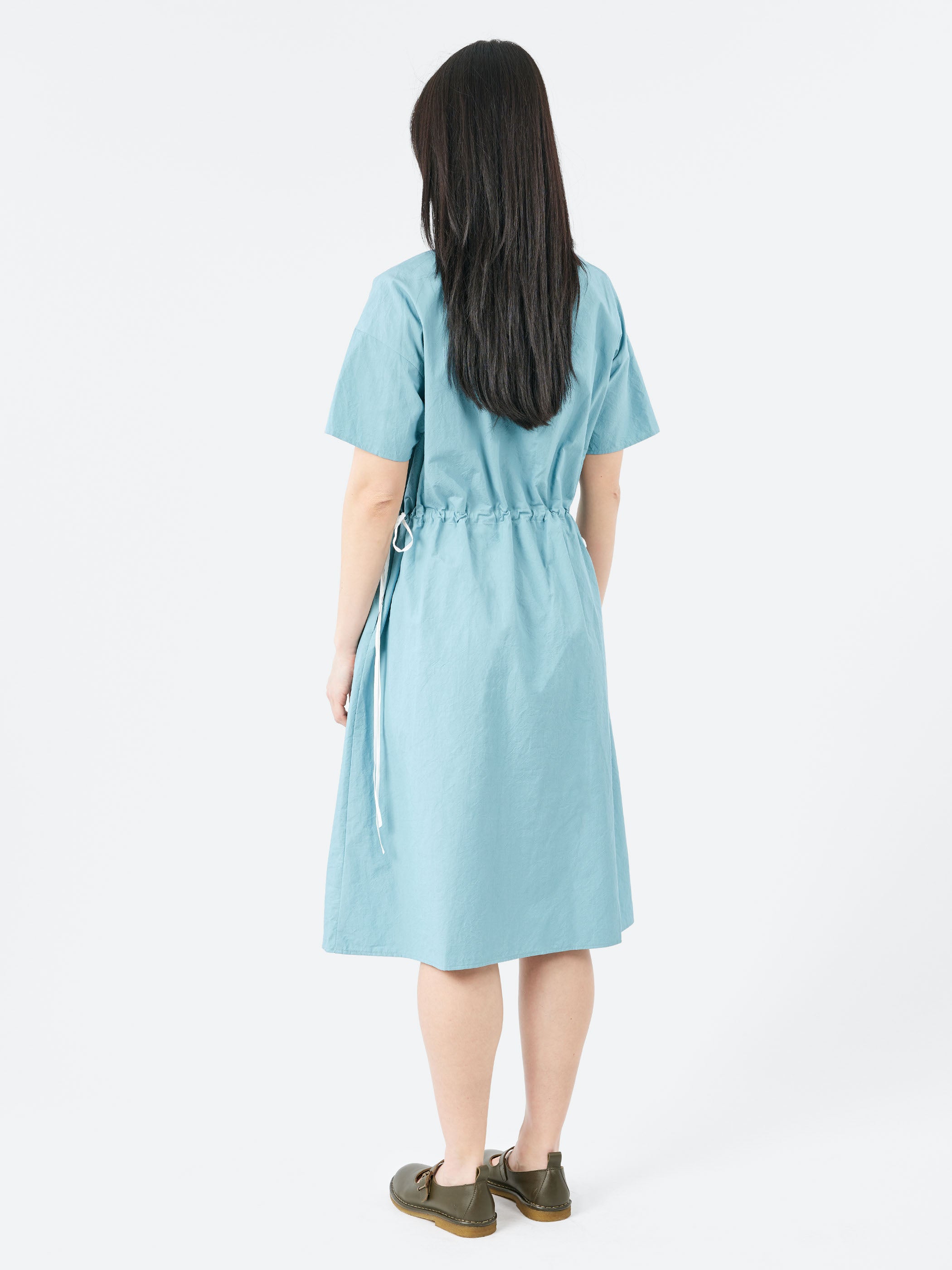 P1935 Dress