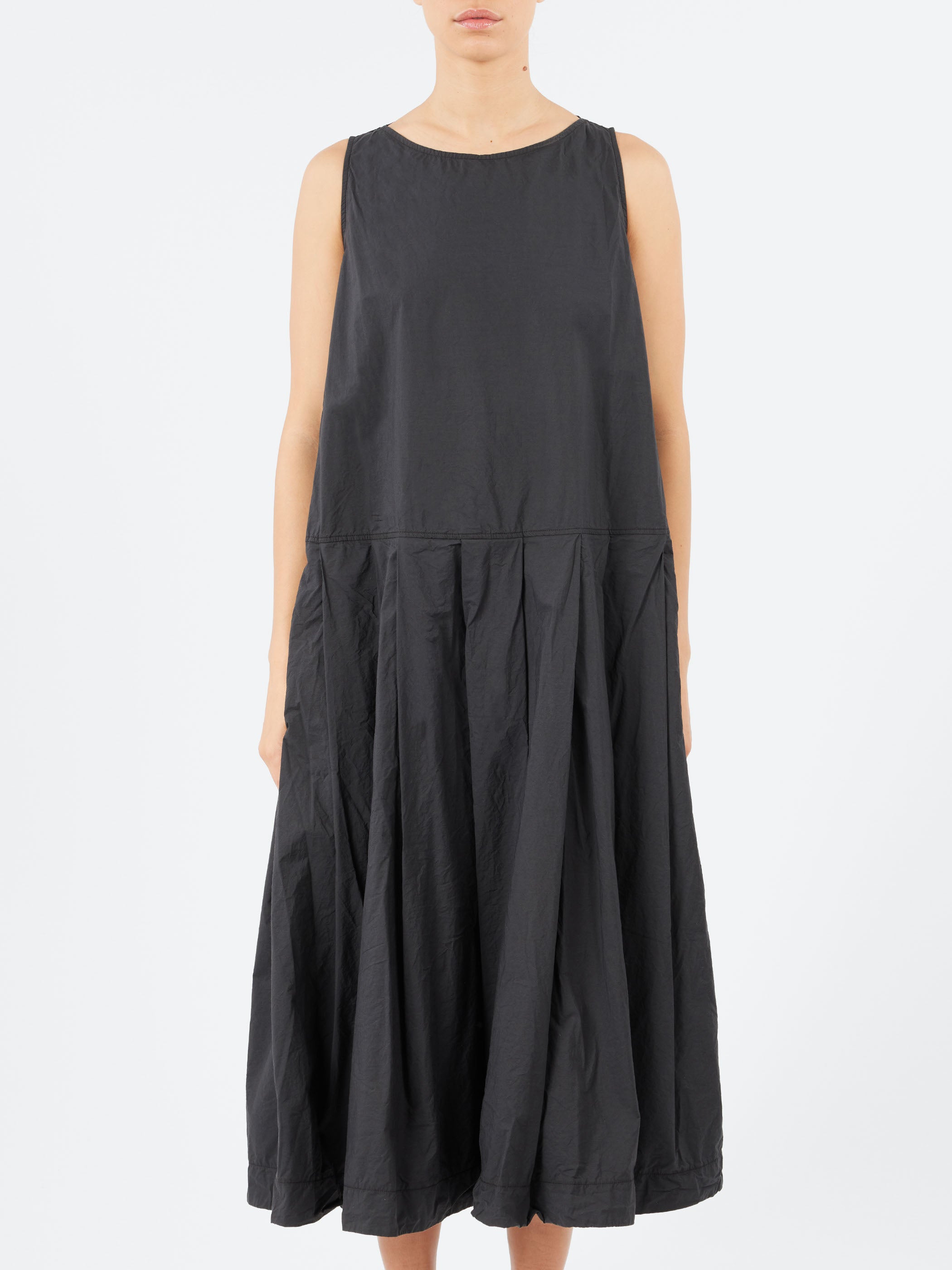 Pleated Sleeveless Dress TC