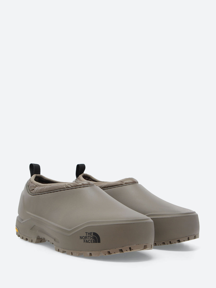 The North Face - Base Camp WP Mule in Mocha Brown – gravitypope