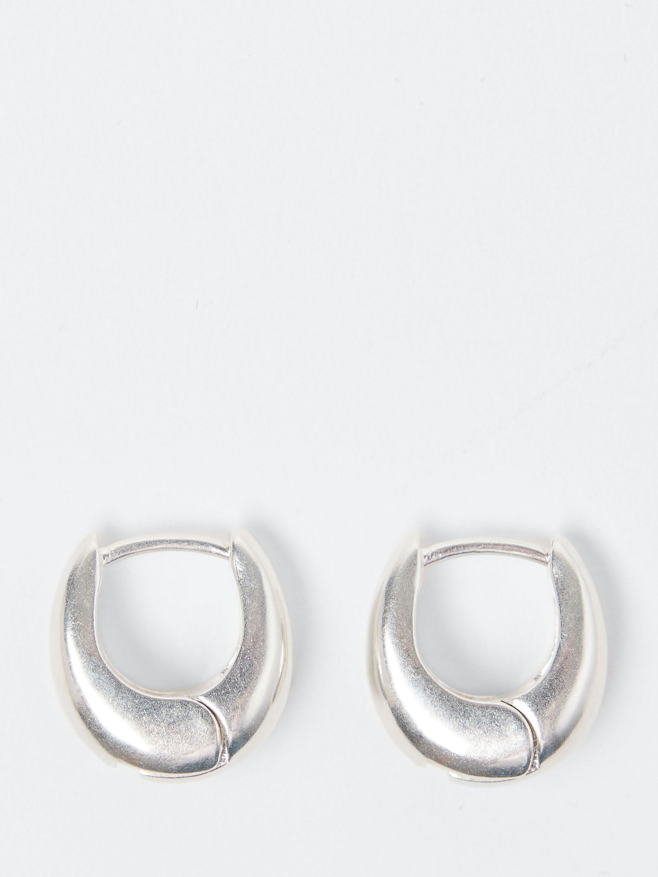 Cuddle Earring