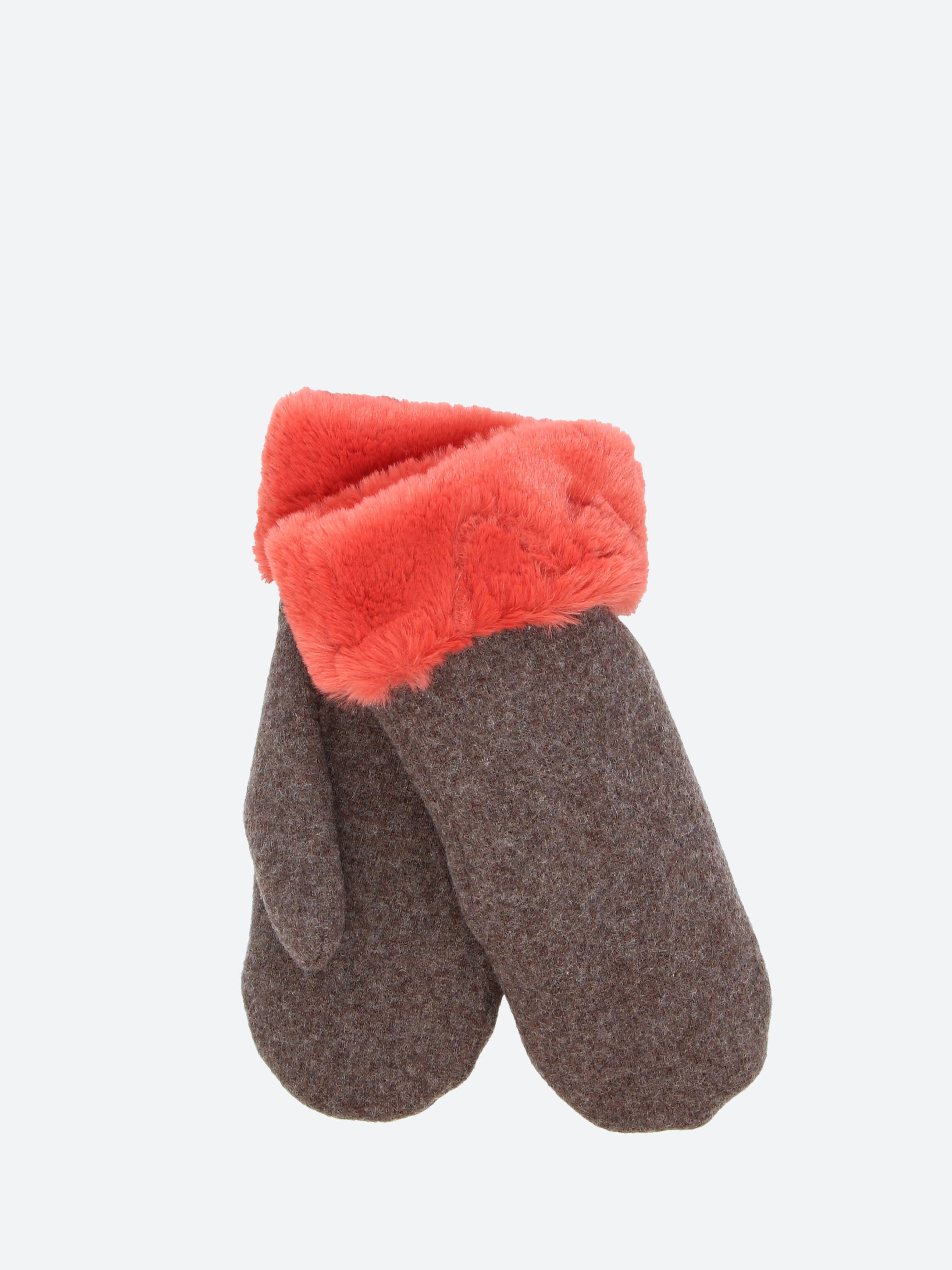 Renata Mitten