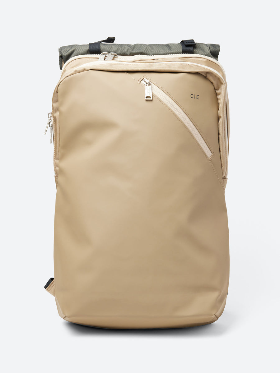 CIE - Various Backpack 02 - L in Sand – gravitypope