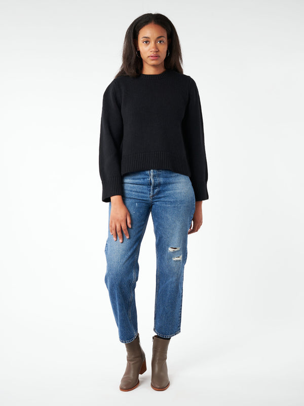 SHEA SLOUCH CREWNECK