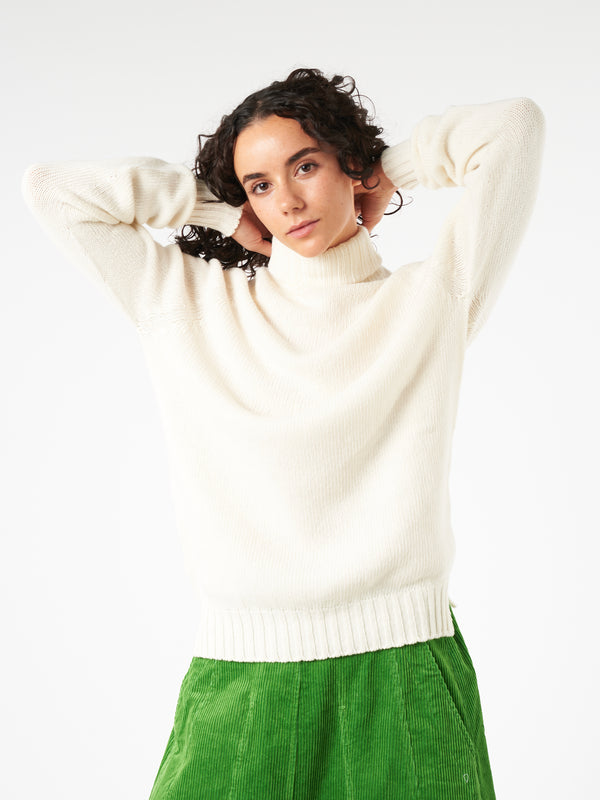DOROTHY TURTLENECK