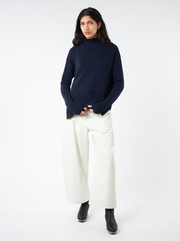 TURTLENECK SWEATER