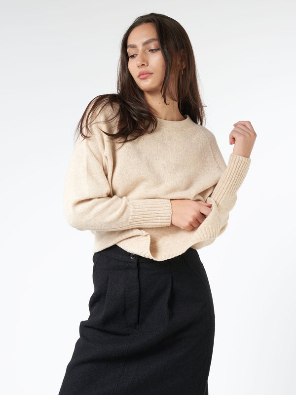 CREWNECK SWEATER
