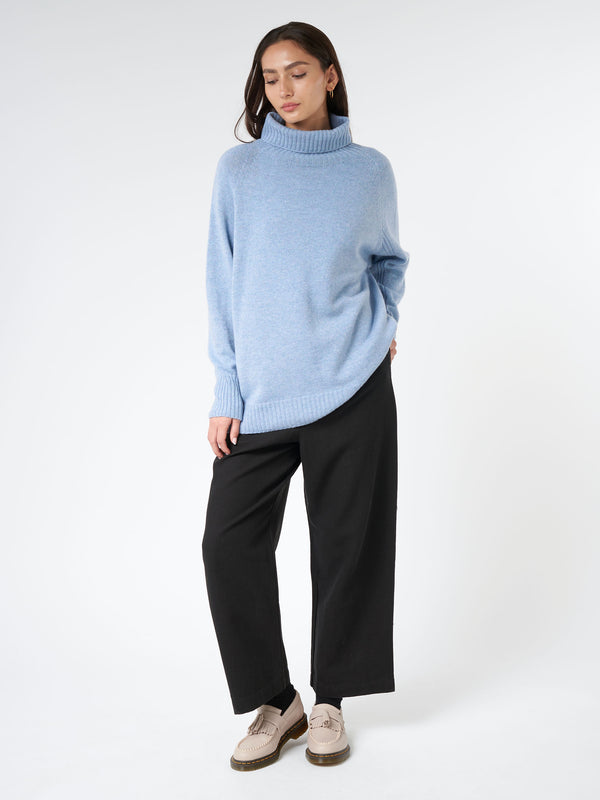 TURTLENECK SWEATER