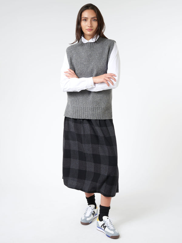KNIT VEST