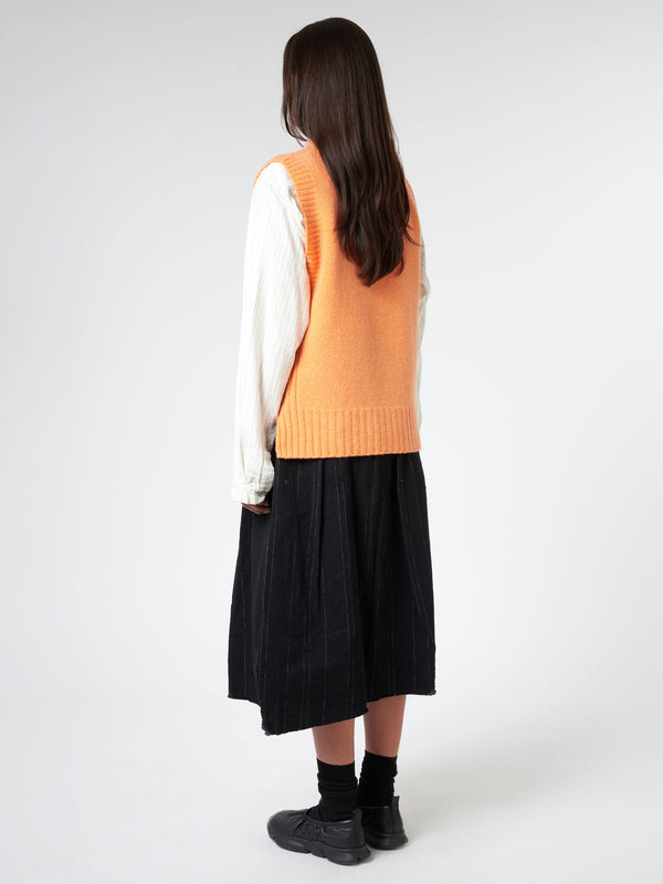 KNIT VEST