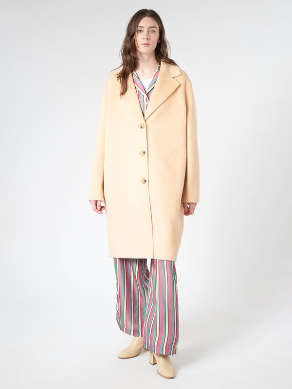 SINGLE-BREASTED COAT