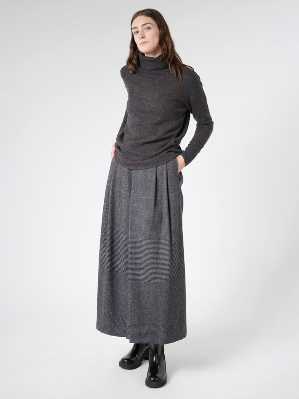 GARMENT DYED MERINO WOOL TURTLENECK