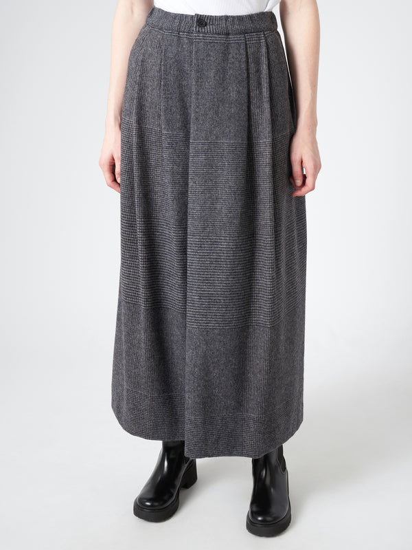 QUARTERLY SKIRT