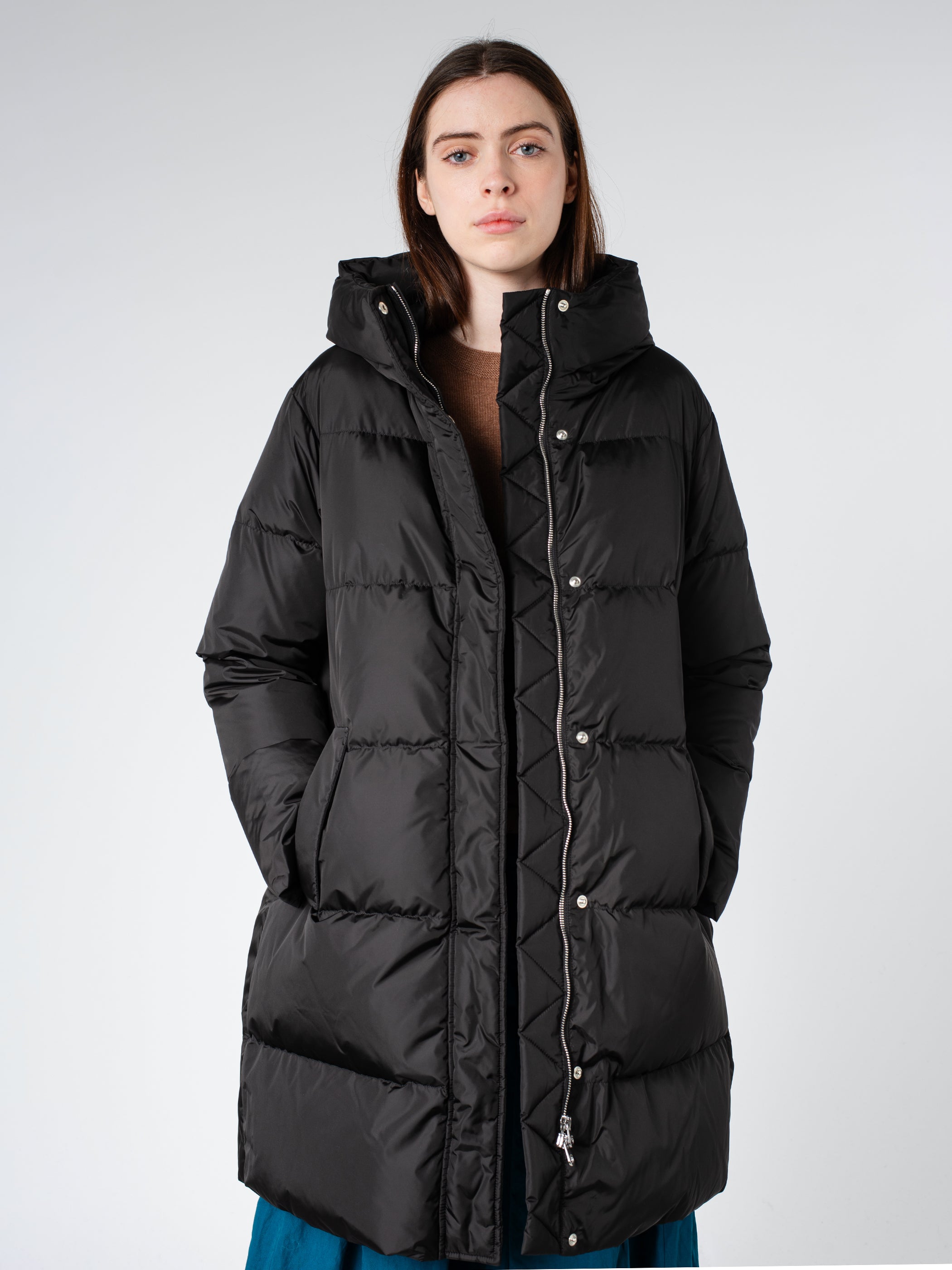 Nev Down Coat