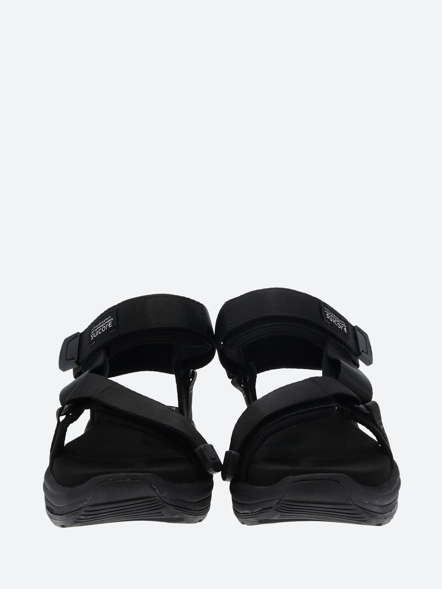Suicoke DEPA Run in Black gravitypope