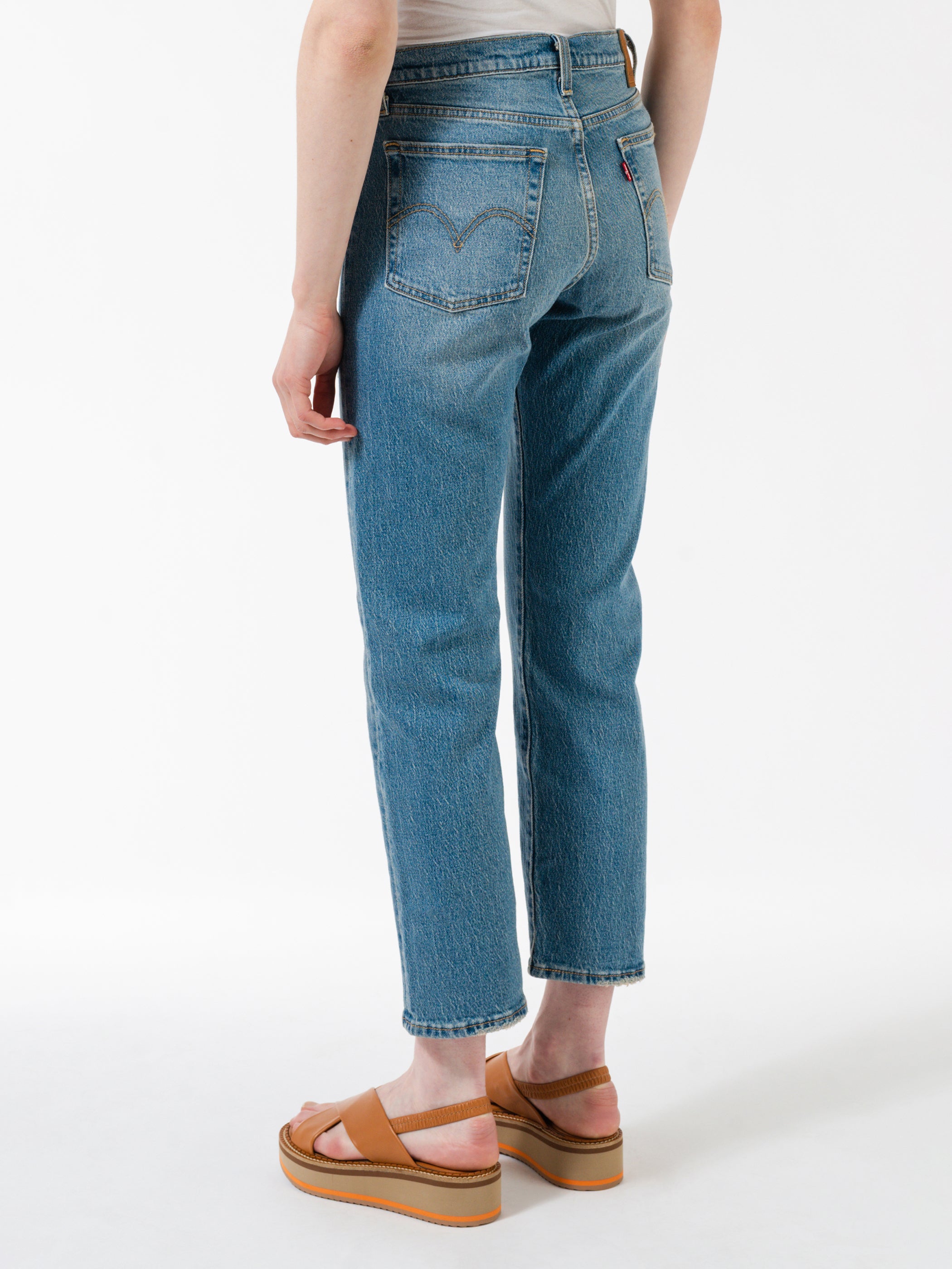 Wedgie Fit Straight Jeans