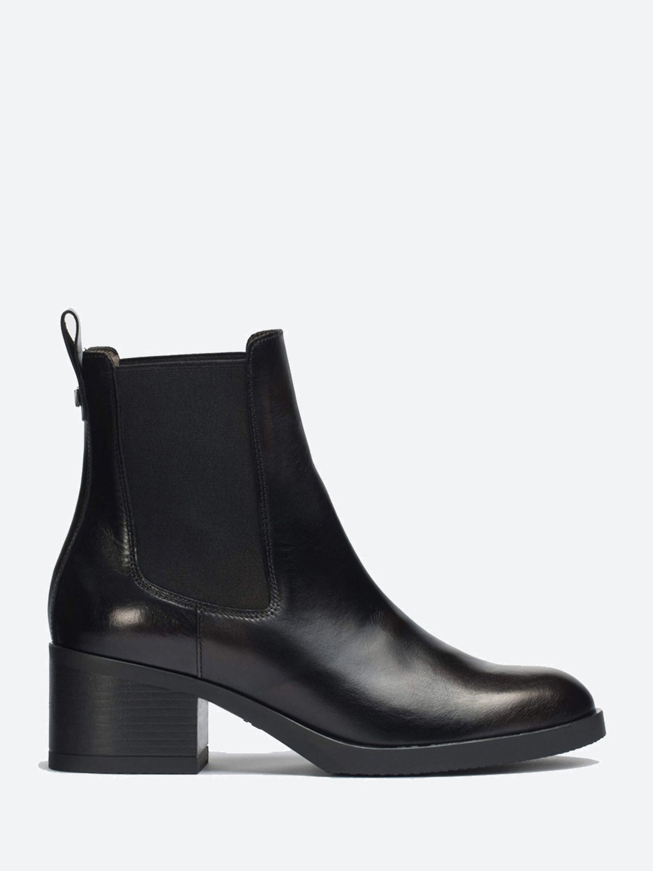 Chelsea Boot