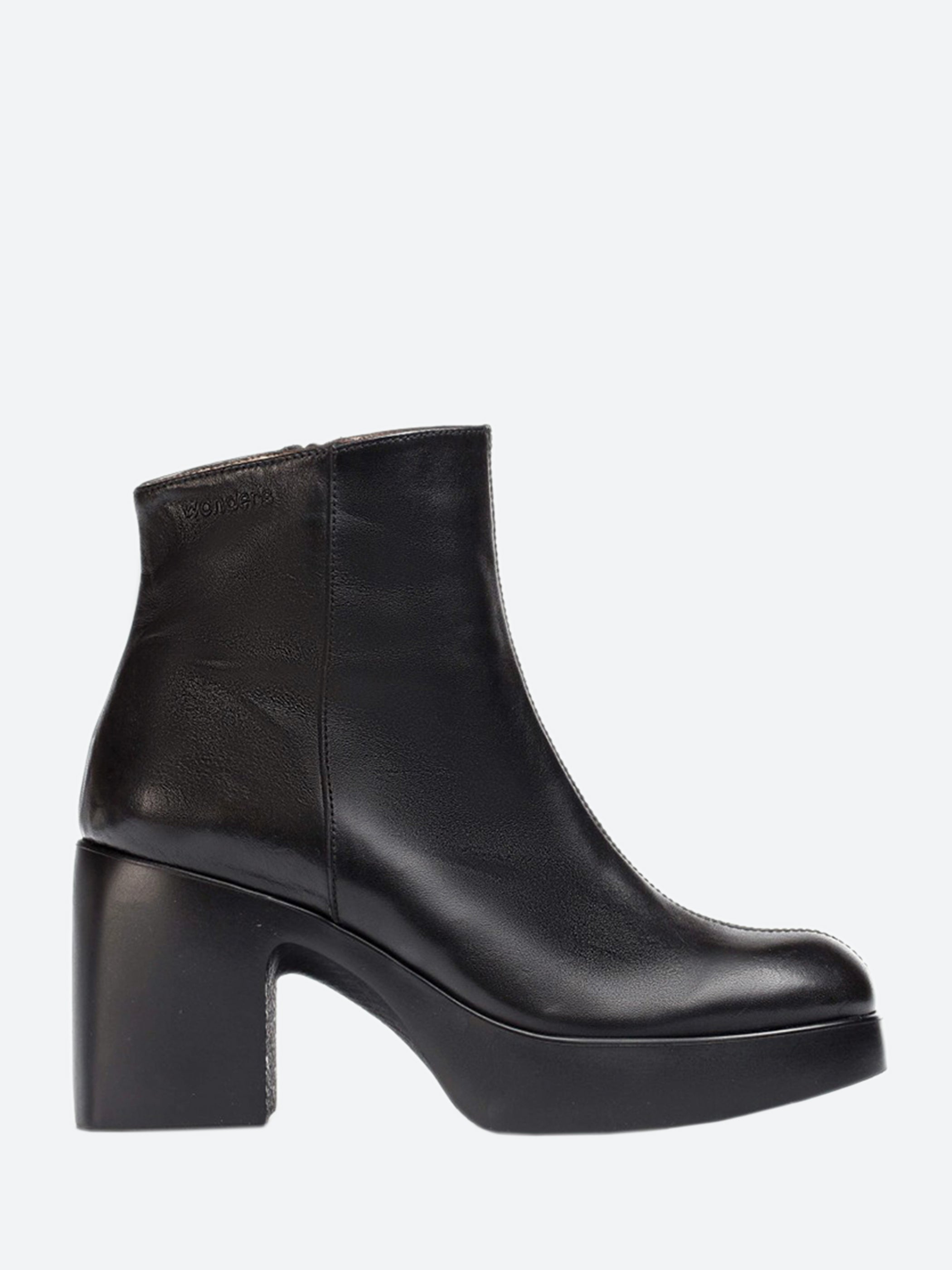 H-4902 Boot
