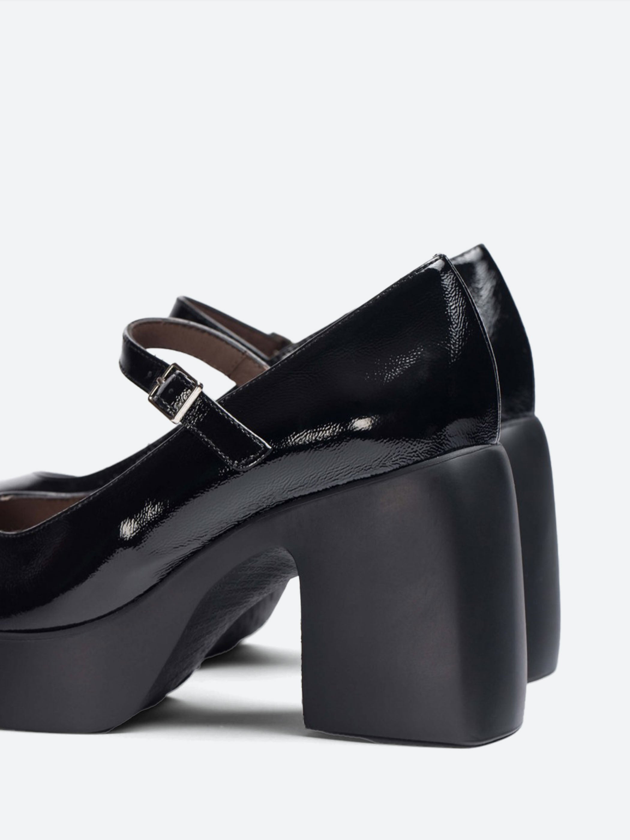 H-4926 Mary Jane