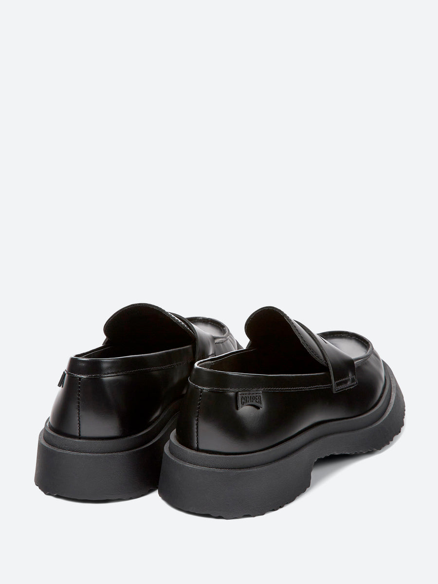 Camper - Women's Walden Loafers in Black – gravitypope