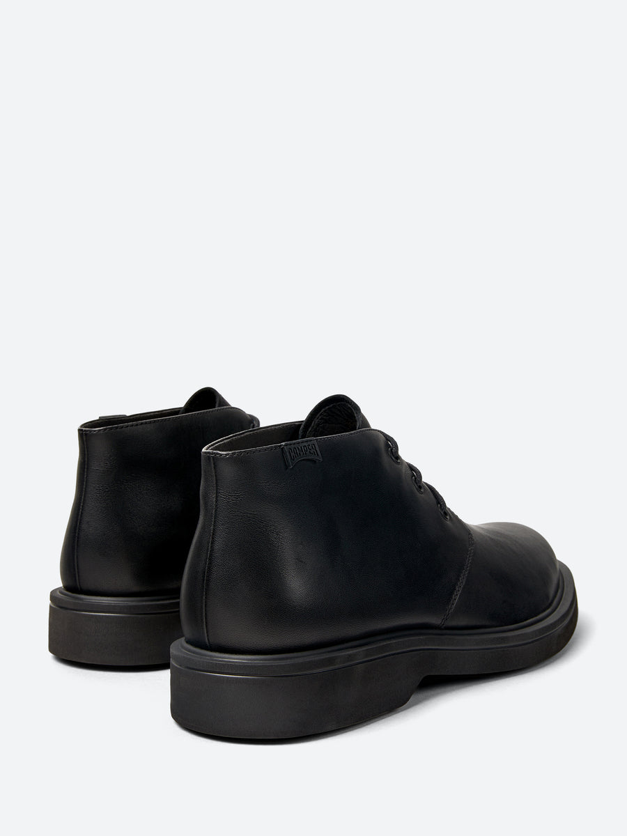 Camper - Norman Ankle Boots in Black – gravitypope