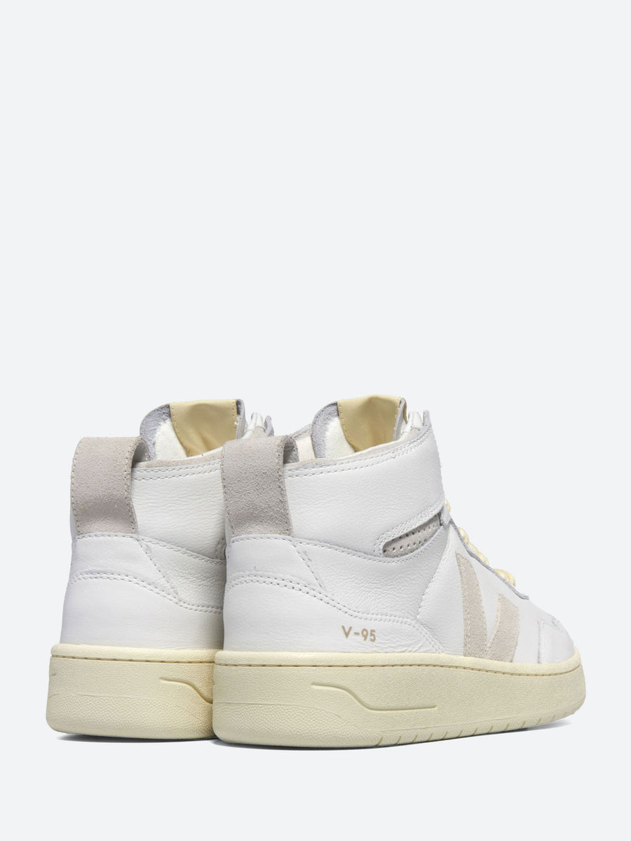 スニーカー VEJA White leather V-95 sneakers (QZ2003683 EXTWHINAT) Veja - V-95 in White and Natural – gravitypope