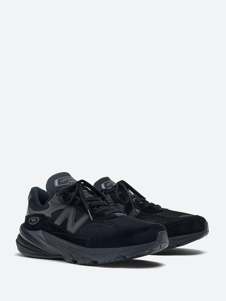 New Balance - 990v6 in Black with Black – gravitypope