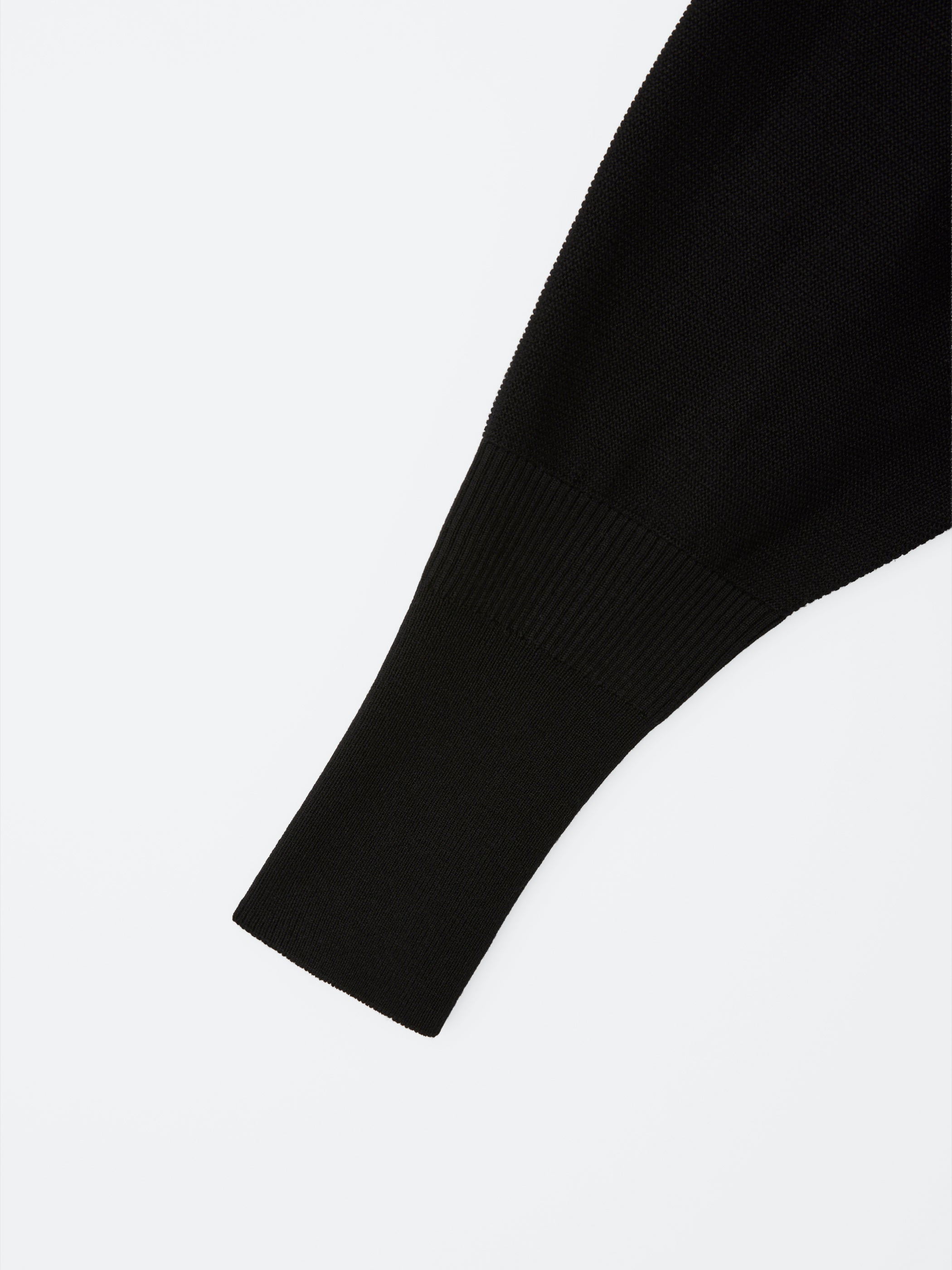 Wool Garter Cropped Cardigan