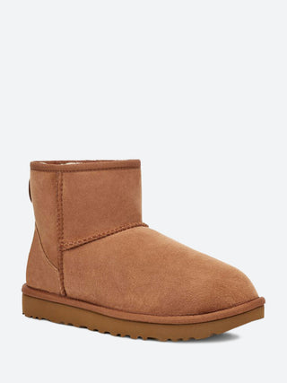 UGG Classic Mini II