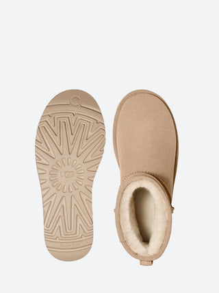 UGG Classic Mini II