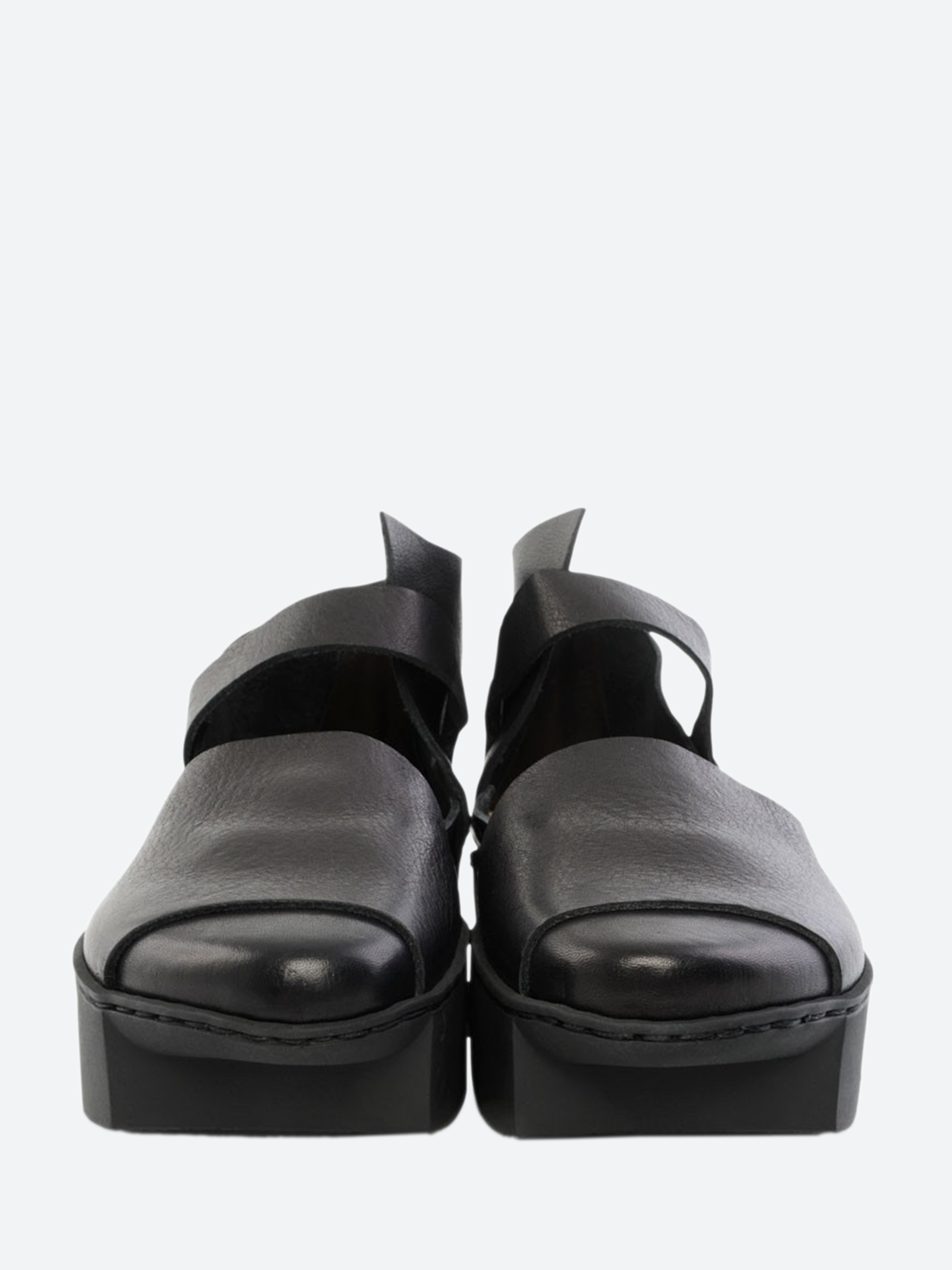 Trippen - Box Hatch Mary-Jane in Black – gravitypope