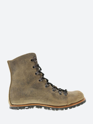 Cydwoq Hiker