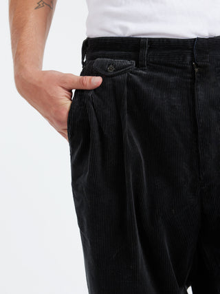 BEAMS PLUS 2 Pleat Corduroy Pants